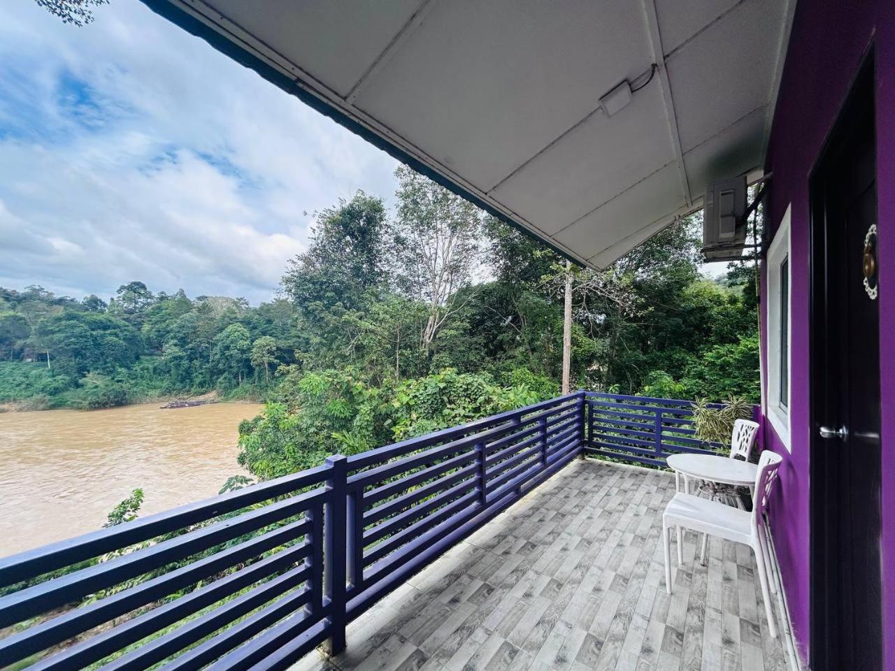 Taman Negara River View Lodge Kuala Tahan Exterior foto